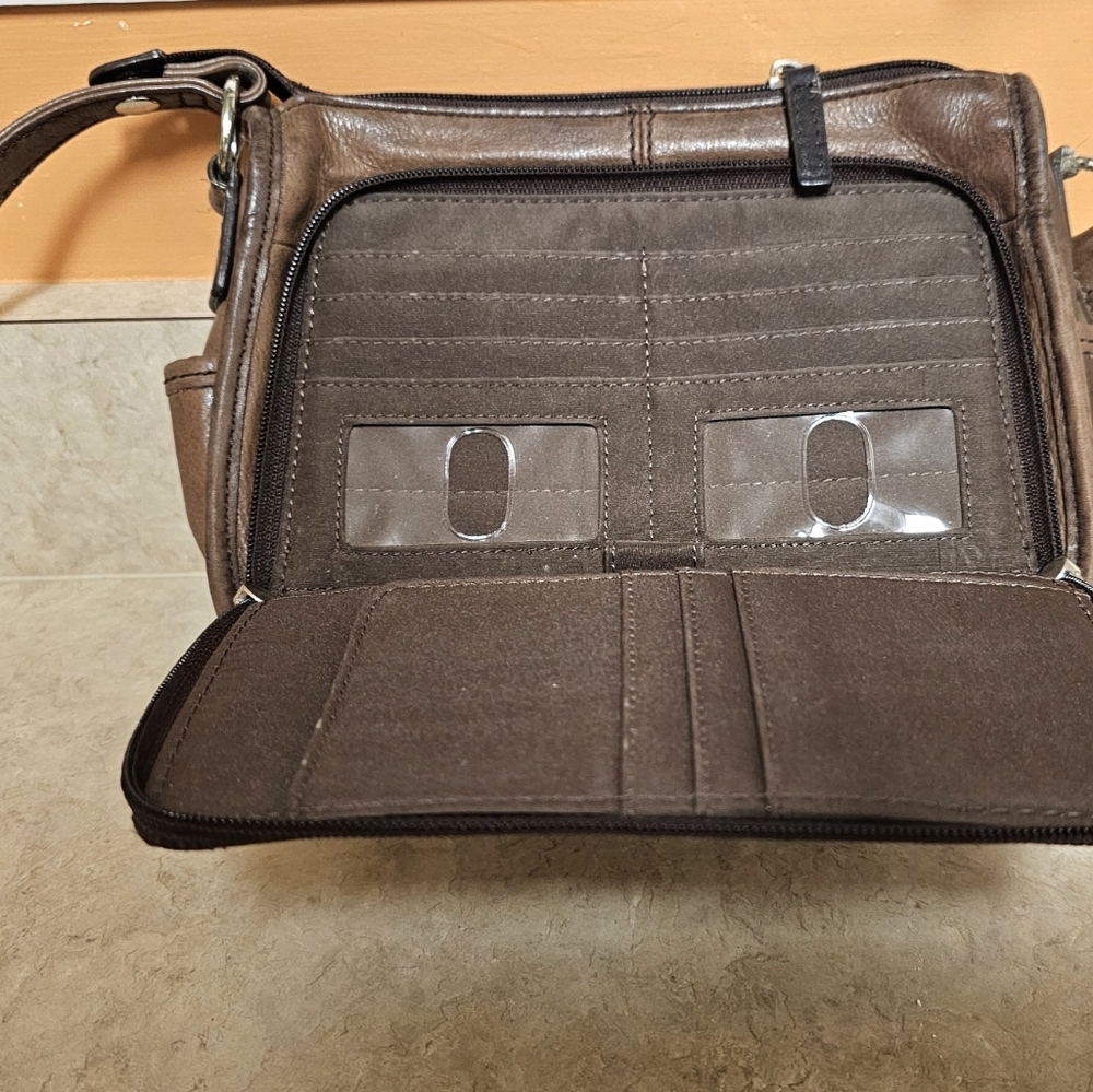 Fossil Chestnut Brown Leather Purse